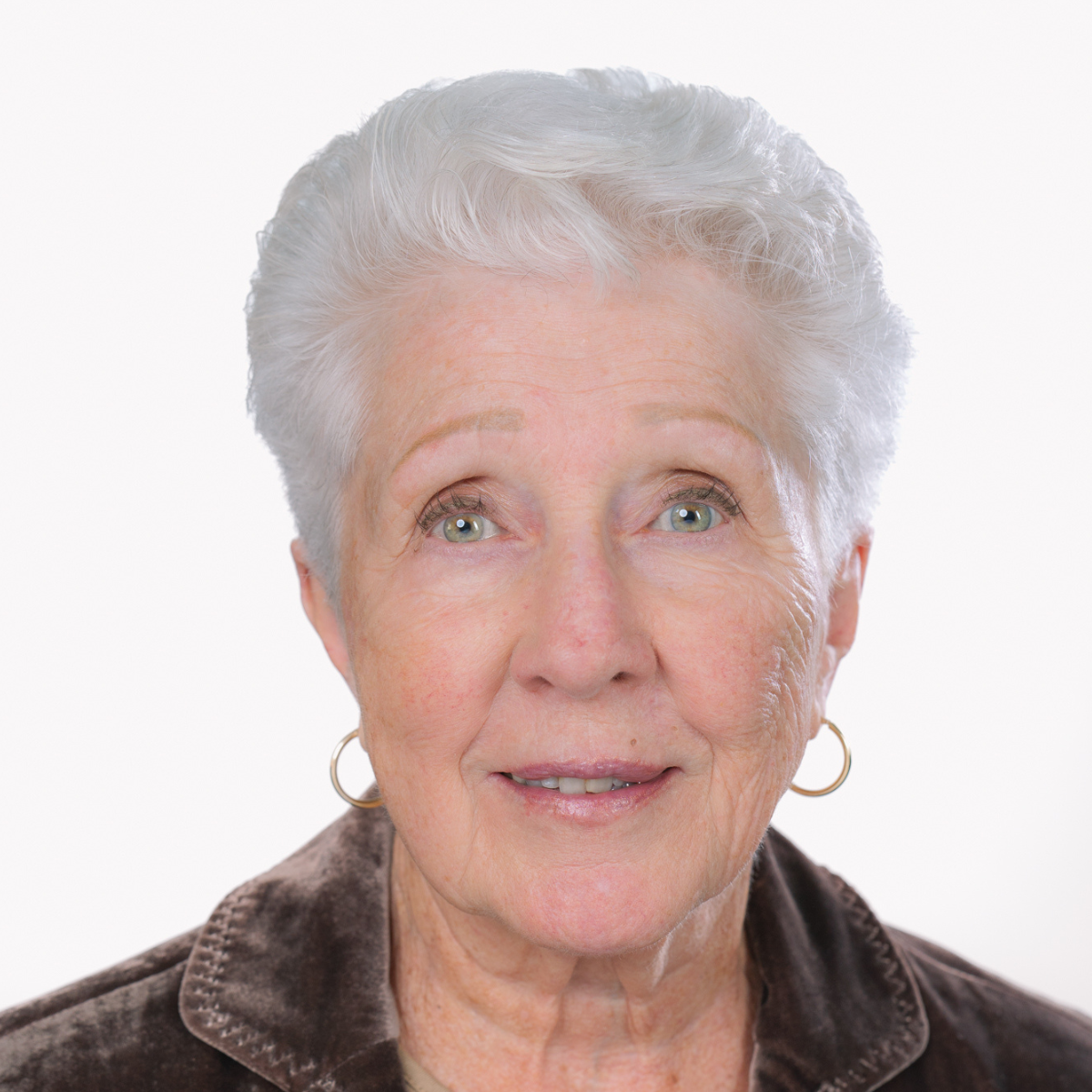 Nancy headshot 1200